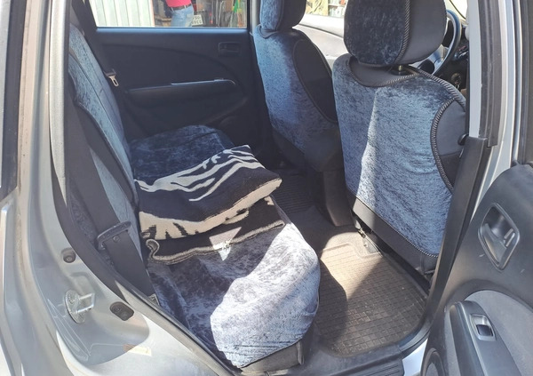 Mitsubishi Outlander cena 15900 przebieg: 300000, rok produkcji 2006 z Sulęcin małe 92